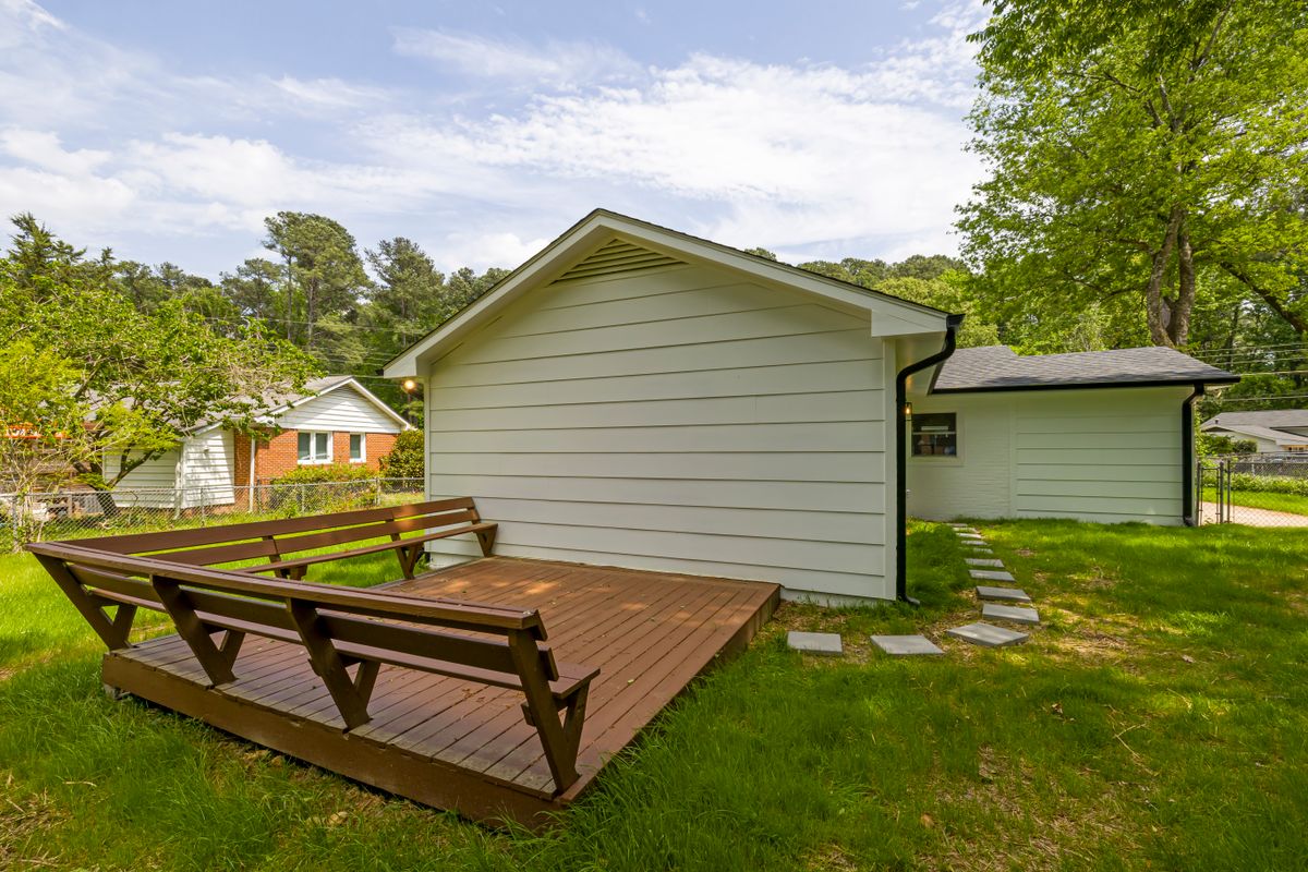 Patio résidentiel en bois